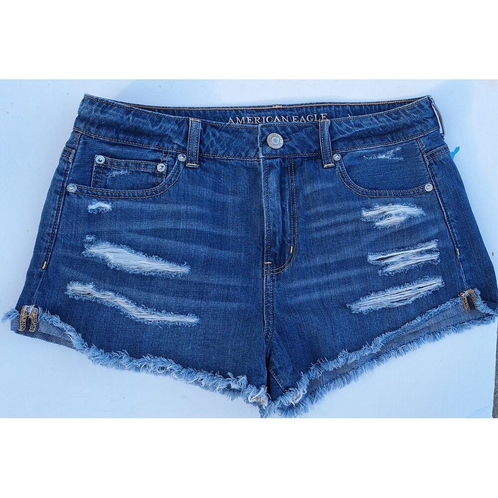 American Eagle Tomgirl Shortie Denim Jean Shorts Blue Distressed Fray Hem Sz. 10
